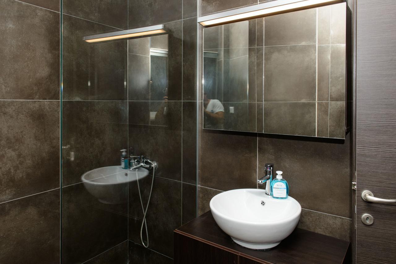 Apartment & Parking 100M Kerameikos Metro Αθήνα Εξωτερικό φωτογραφία